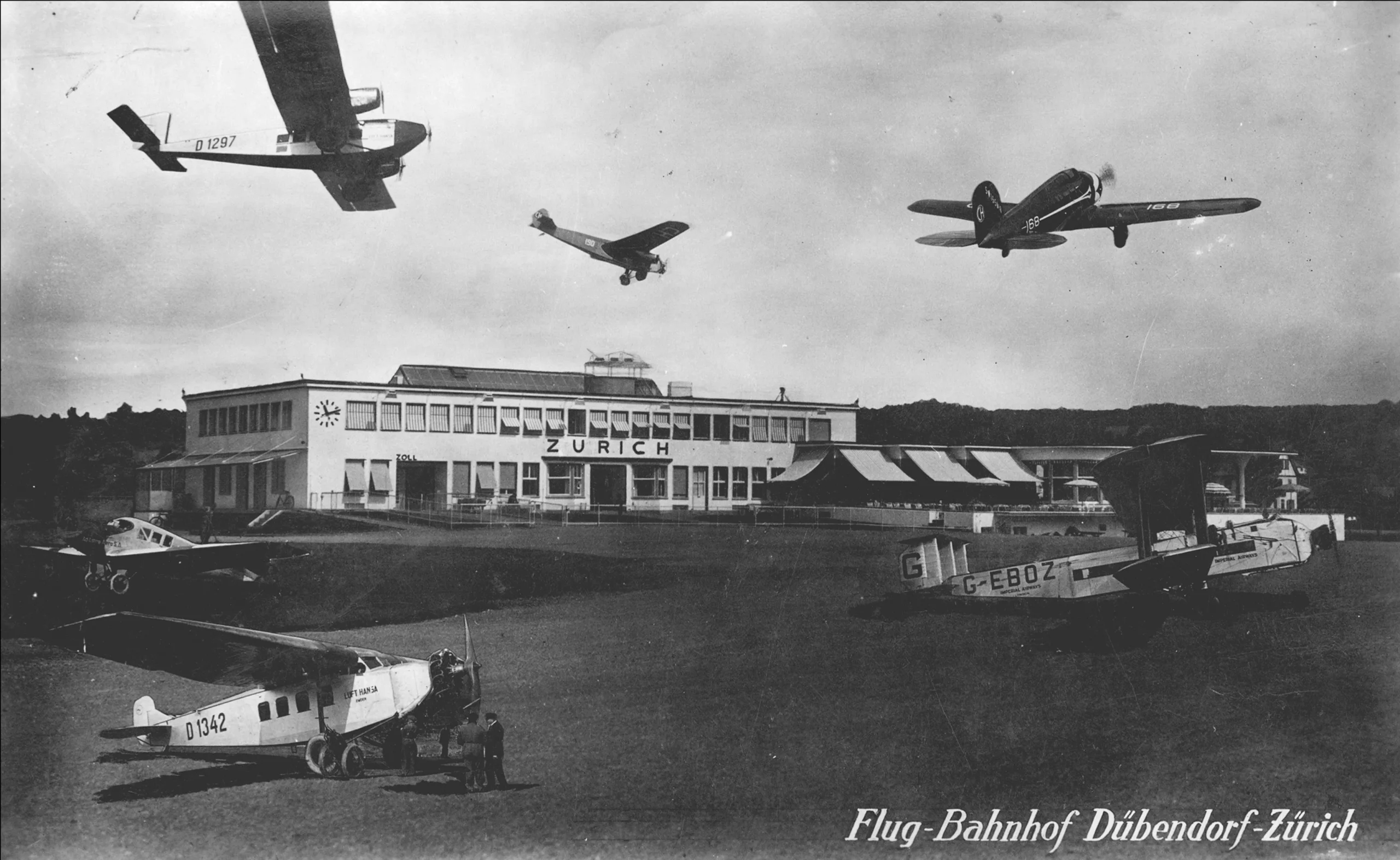 Grusskarte mit Empfangsgebäude und Fliegern. Ortsgeschichtliche Dokumentationsstelle, Dübendorf