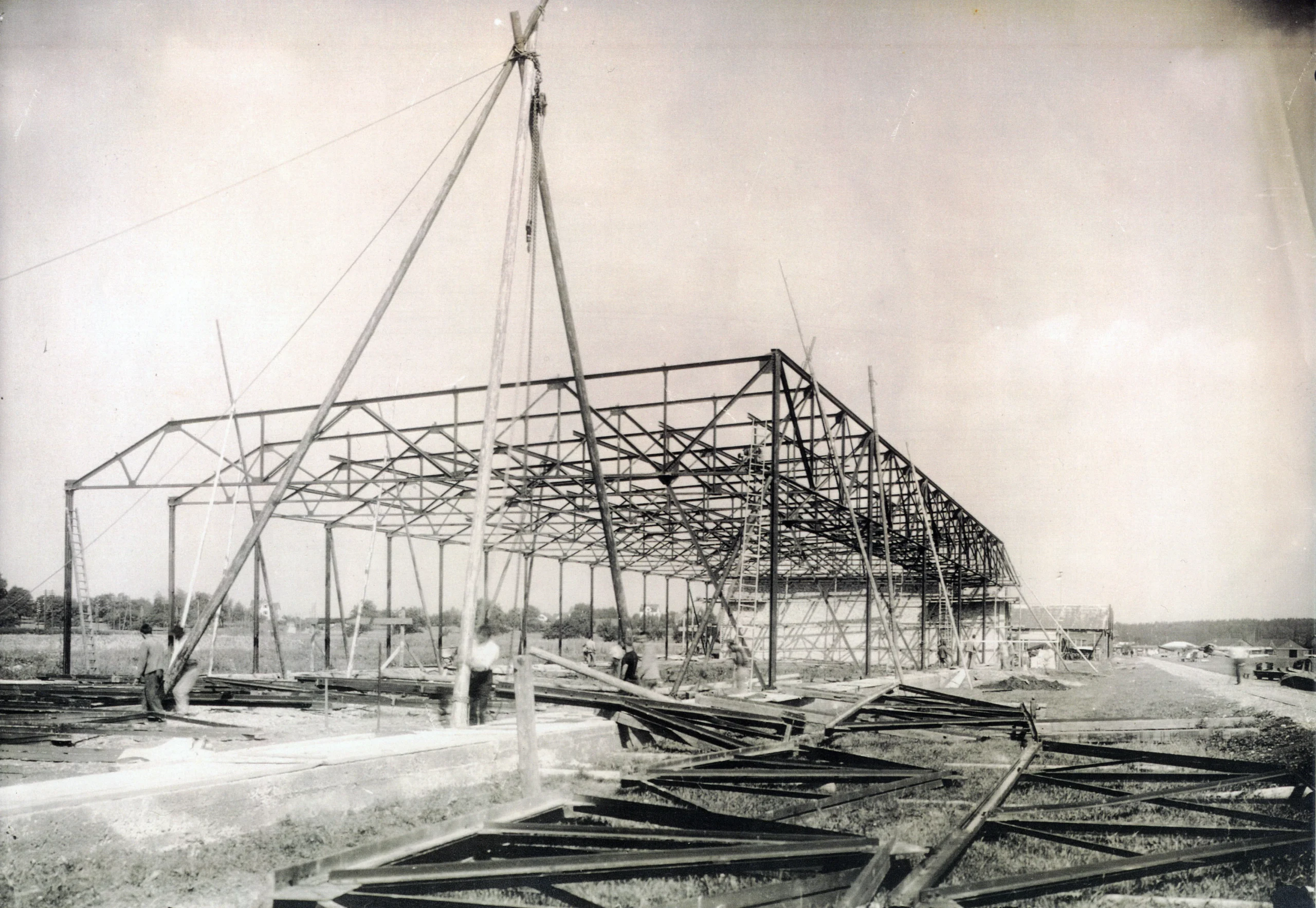 Bau der Flugzeughalle 4, um 1923. Ortsgeschichtliche Dokumentationsstelle, Dübendorf